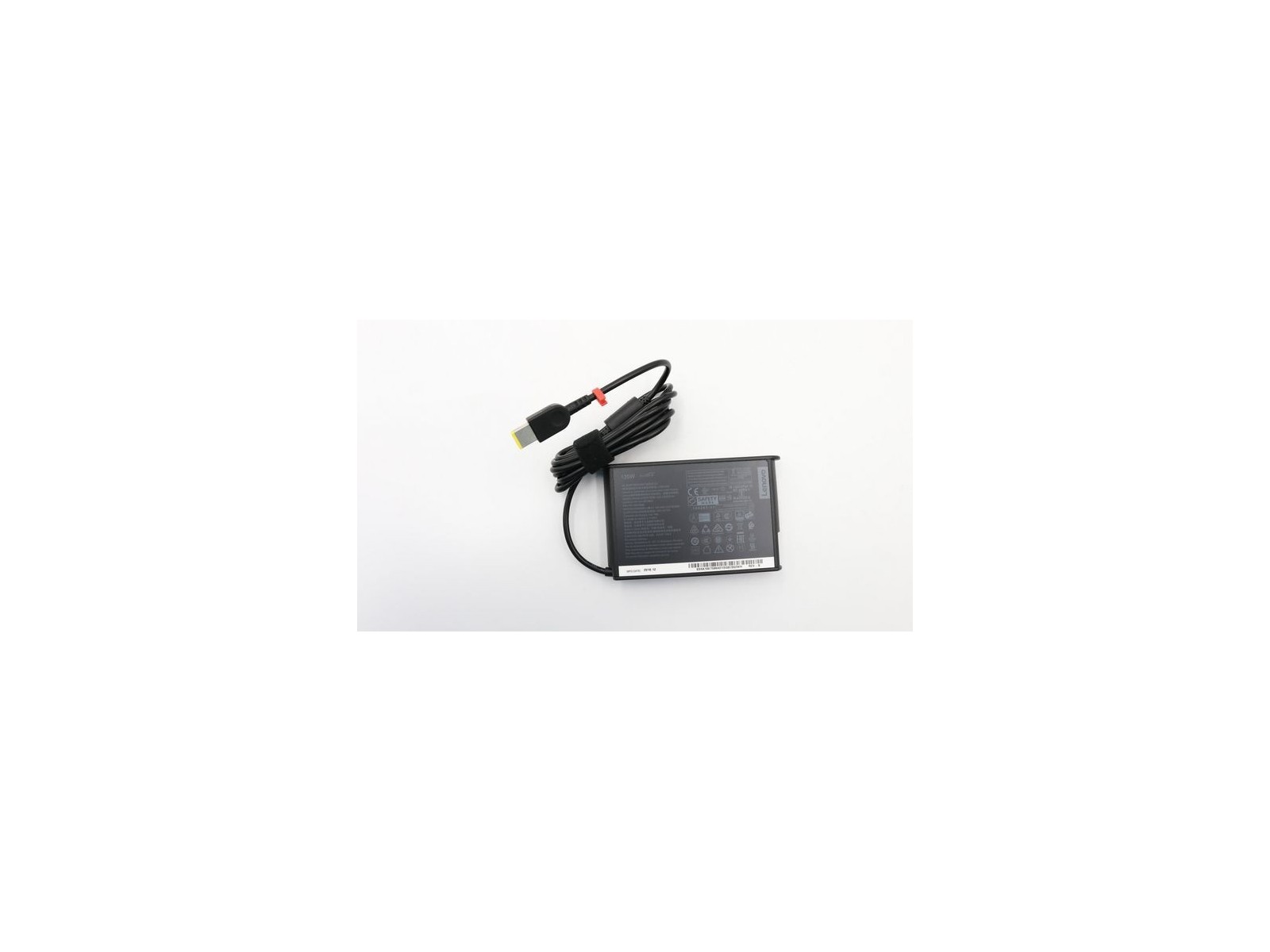 00HM686 Lenovo Slim 135W 20VDC 3P WW 884949 00HM686 Lenovo Slim 135W 20VDC 3P WW 884949