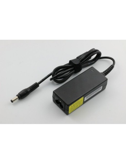 MBA1300 CoreParts Alimentatore Power Adapter per Asus/HP 40W 19V 2.1A Plug:5.5*2.5 Including EU Power Cord 90-XB0FN0PW00050Y 0A0