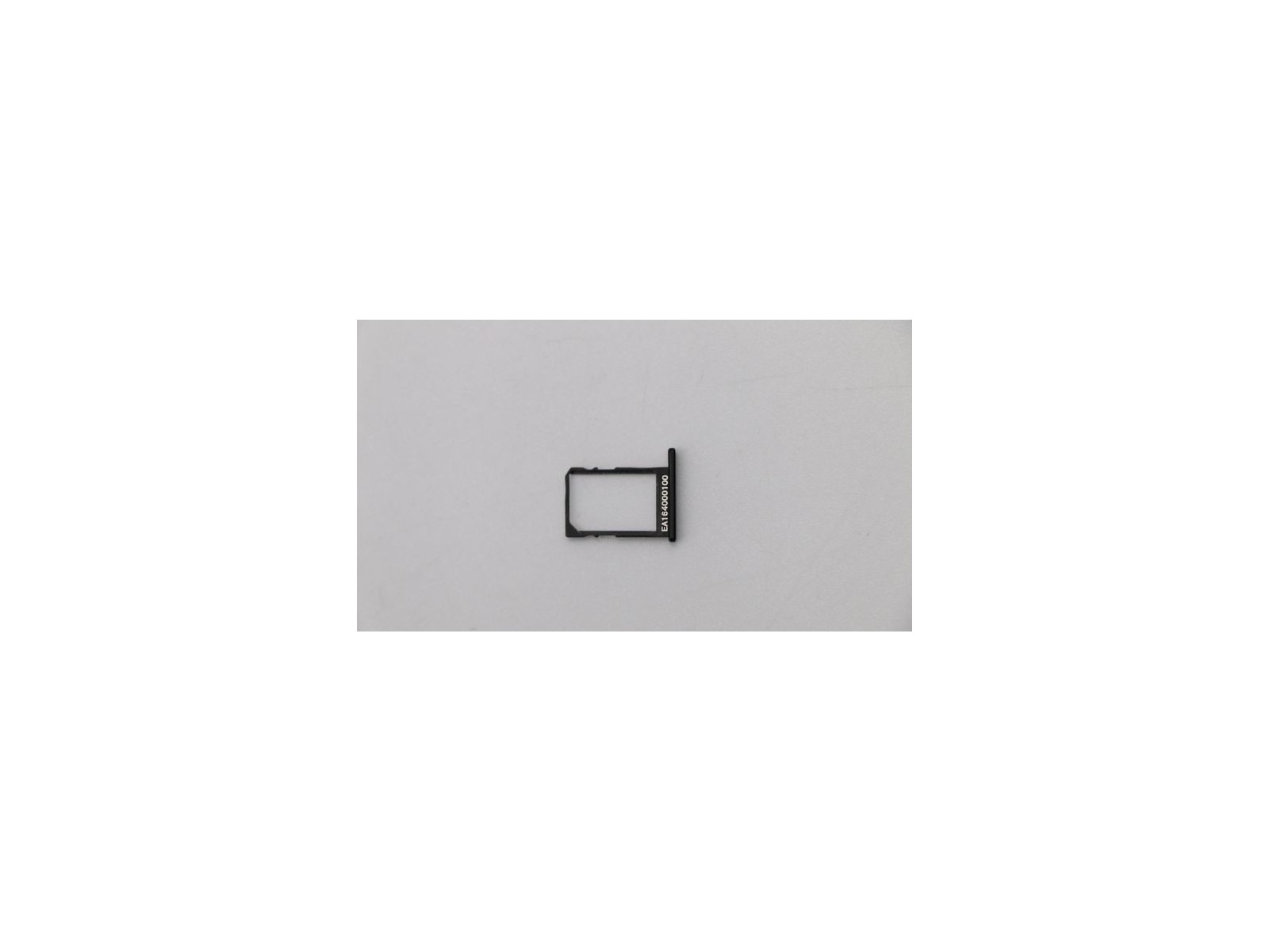 01LW259 Lenovo SIM card tray cover for Lenovo laptops and tablets facilitates SIM card insertion and removal ensures proper fit. 01LW259 Lenovo SIM card tray cover for Lenovo laptops and tablets facilitates SIM card insertion and removal ensures proper fit.