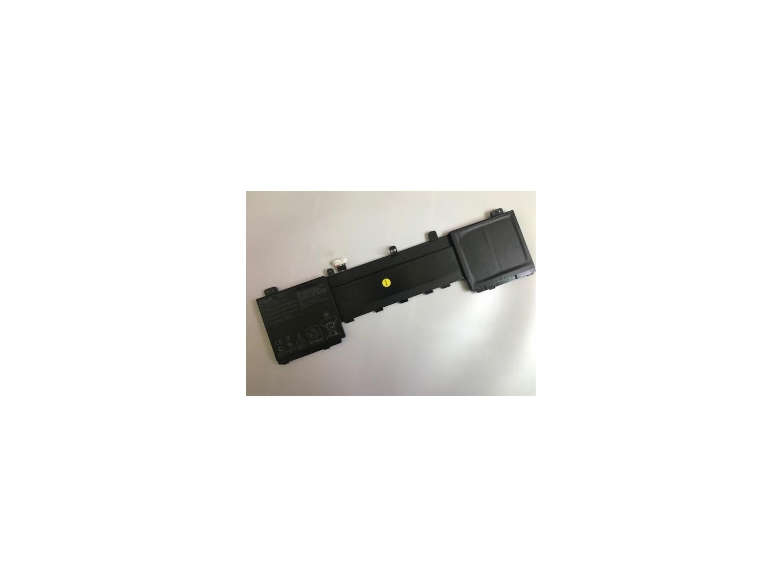 MBXAS-BA0297 CoreParts Laptop Batteria for Asus 67.76Wh Li-Polymer 15.4V 4400mAh for Asus 5500VE UX550GD UX550GD-1C AUZ580NB 0B2 MBXAS-BA0297 CoreParts Laptop Batteria for Asus 67.76Wh Li-Polymer 15.4V 4400mAh for Asus 5500VE UX550GD UX550GD-1C AUZ580NB 0B2